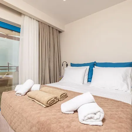 Maridion Family House, By Zantewize *