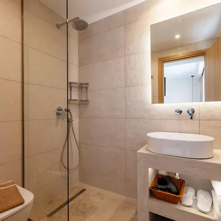 Maridion Family House, By Zantewize *