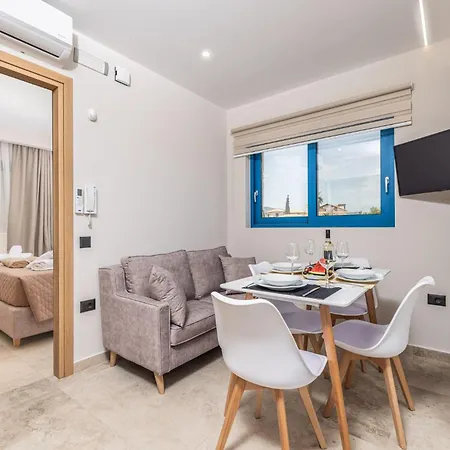 Willa Maridion Family House, By Zantewize Psarou (Zakynthos)