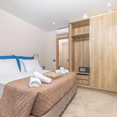 Maridion Family House, By Zantewize