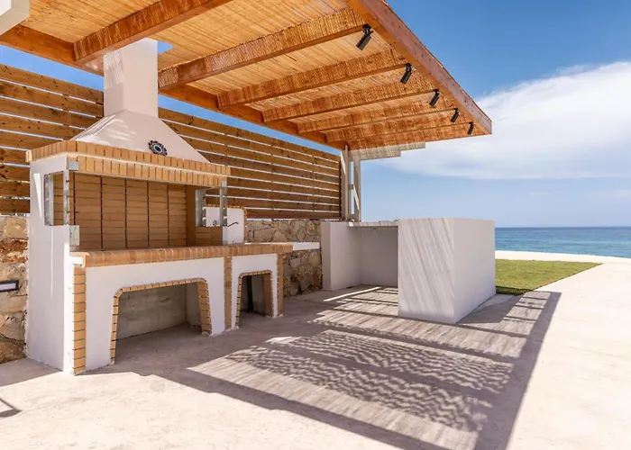 Maridion Family House, By Zantewize Villa *